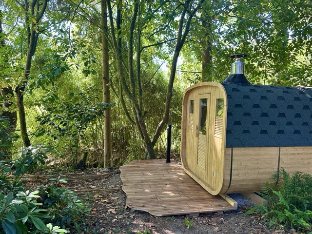 Sauna dans les bambous et terrasse - Bien être aux Reflets Roz