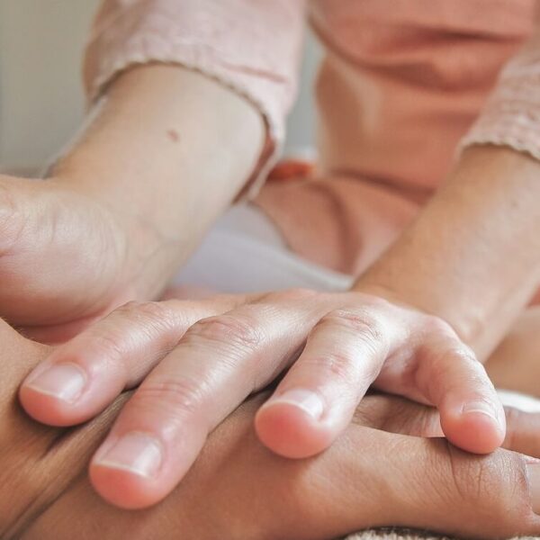 massage - une option possible aux Reflets Roz, chambre d'hôte en Bretagne